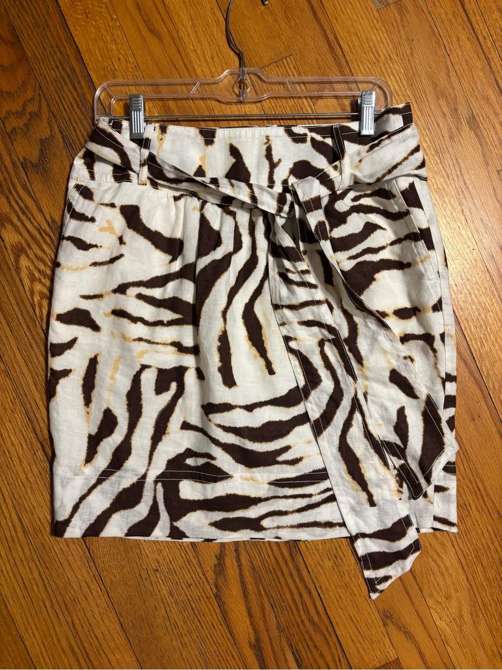 Banana Republic Cream and Brown Animal-Print Tie-Waist Mini Skirt - Picture 5 of 9
